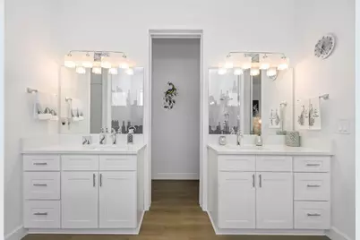 1125 W Curlew Pl, Tarpon Springs, FL 34689 - Photo 24