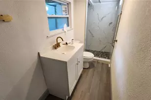 501 W Baker St, Plant City, FL 33563 - Photo 12