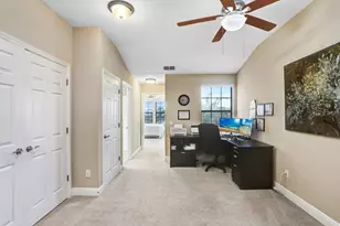 11722 Crowned Sparrow Ln, Tampa, FL 33626 - Photo 12