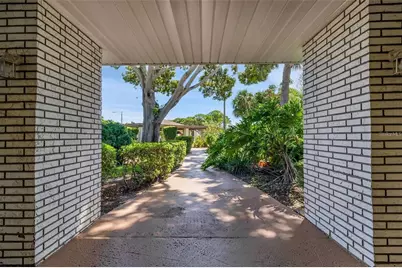 5623 80th Street N #506, Saint Petersburg, FL 33709 - Photo 22