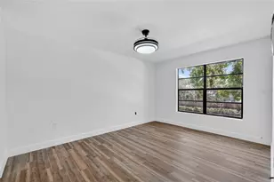 1306 Lennox Rd E, Palm Harbor, FL 34683 - Photo 10