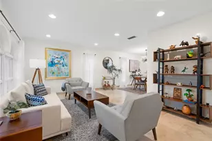 1747 87th Terrace N, Saint Petersburg, FL 33702 - Photo 2