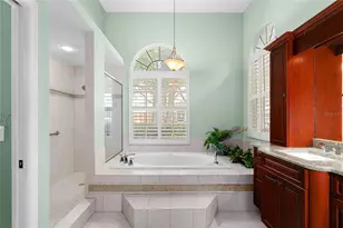 9117 Woodridge Run Dr, Tampa, FL 33647 - Photo 32