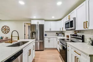 5700 Bay Blvd, Port Richey, FL 34668 - Photo 10