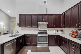 29817 Ganga Way, Wesley Chapel, FL 33543 - Photo 10