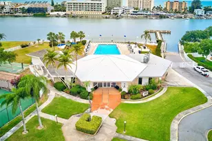 10216 Regal Dr, Largo, FL 33774 - Photo 58