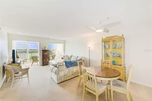 10216 Regal Dr, Largo, FL 33774 - Photo 22