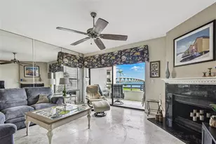 127 1st St E, Tierra Verde, FL 33715 - Photo 14