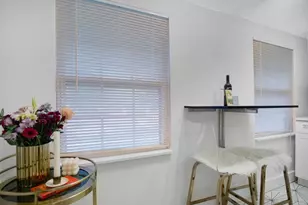 719 8th St N, Saint Petersburg, FL 33701 - Photo 34