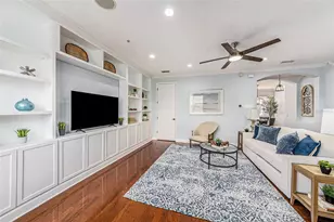 3111 W De Leon St, Tampa, FL 33609 - Photo 2