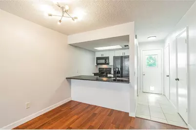 4907 W McElroy Avenue #H209, Tampa, FL 33611 - Photo 8