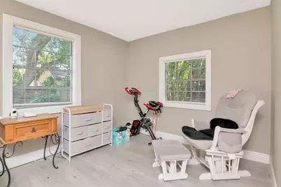 5004 E Seneca Avenue, Tampa, FL 33617 - Photo 18