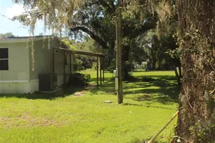 36837 Judee Dr, Zephyrhills, FL 33541 - Photo 38