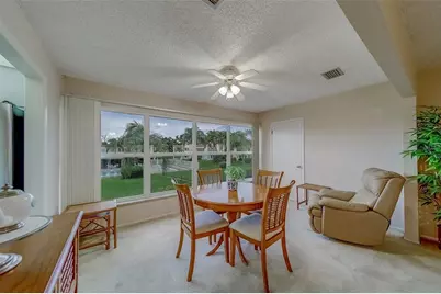 206 Dogwood Circle, Seminole, FL 33777 - Photo 10