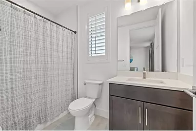 320 15th Street N, Saint Petersburg, FL 33705 - Photo 6