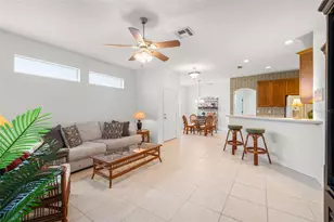 1226 Huntington Greens Dr, Sun City Center, FL 33573 - Photo 6