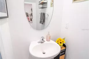 5545 Blue Azure Dr, Wimauma, FL 33598 - Photo 32