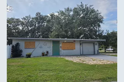 218 SE Jefferson Circle N, Saint Petersburg, FL 33703 - Photo 1