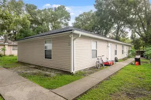 4917 18th St, Zephyrhills, FL 33542 - Photo 2