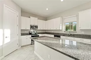 3123 Hilliard Dr, Wesley Chapel, FL 33543 - Photo 18