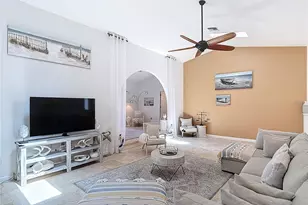 11009 Woodland Waters Blvd, Weeki Wachee, FL 34613 - Photo 12