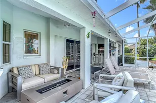 11009 Woodland Waters Blvd, Weeki Wachee, FL 34613 - Photo 56