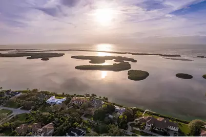 1761 Oceanview Drive, Saint Petersburg, FL 33715 - Photo 68