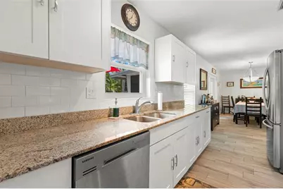 1585 78th Avenue N, Saint Petersburg, FL 33702 - Photo 14