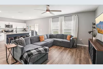 34176 Verbena Street, Wesley Chapel, FL 33545 - Photo 6