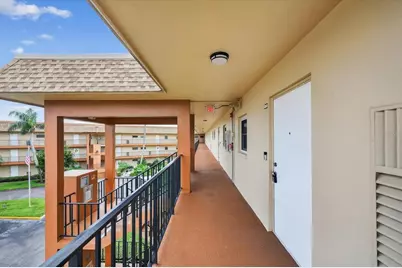 5020 Brittany Drive S #322, Saint Petersburg, FL 33715 - Photo 24