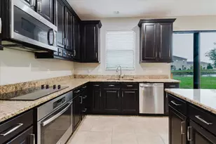 1389 Heritage Landings Dr, Lakeland, FL 33805 - Photo 16