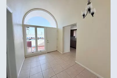 735 Dodecanese Boulevard, Tarpon Springs, FL 34689 - Photo 10