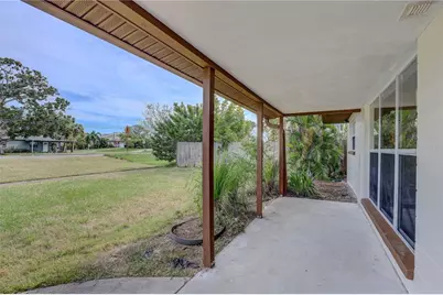 330 83rd Avenue NE, Saint Petersburg, FL 33702 - Photo 6