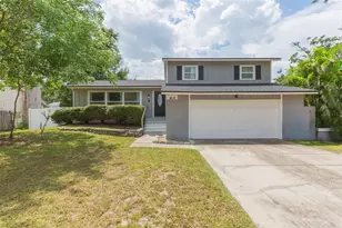 1610 Burningtree Ln, Brandon, FL 33510 - Photo 2