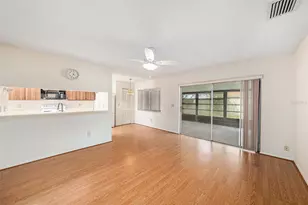 7112 Hollowell Dr, Tampa, FL 33634 - Photo 12