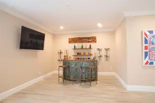 498 Magnolia Ave, Palm Harbor, FL 34683 - Photo 8