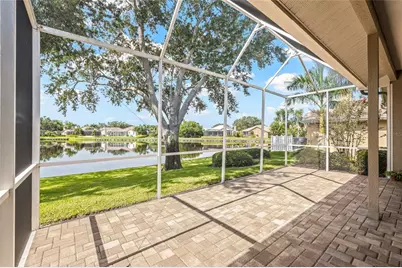 1156 Darlington Oak Drive NE, Saint Petersburg, FL 33703 - Photo 48