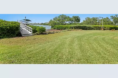 1632 Sea Breeze Drive, Tarpon Springs, FL 34689 - Photo 64