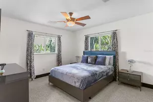 1632 Seabreeze Dr, Tarpon Springs, FL 34689 - Photo 34