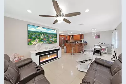 4920 Eldorado Drive, Tampa, FL 33615 - Photo 4