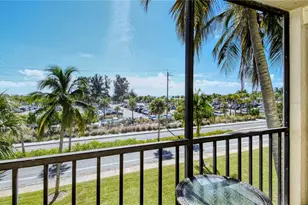 925 Beach Rd, Sarasota, FL 34242 - Photo 8