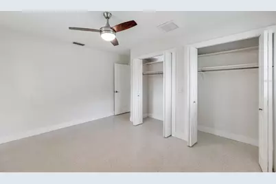 1877 Del Robles Drive, Clearwater, FL 33764 - Photo 26