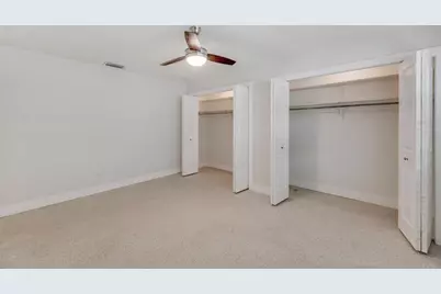 1877 Del Robles Drive, Clearwater, FL 33764 - Photo 18