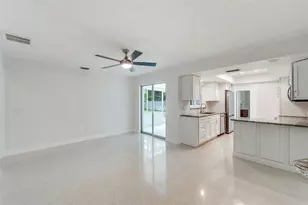 1877 Del Robles Dr, Clearwater, FL 33764 - Photo 32
