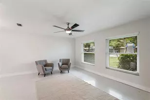 1877 Del Robles Dr, Clearwater, FL 33764 - Photo 46