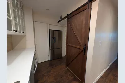 8710 Plum Lane, Temple Terrace, FL 33637 - Photo 6