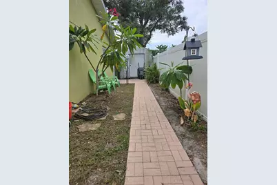 4500 51st Court N, Saint Petersburg, FL 33714 - Photo 36