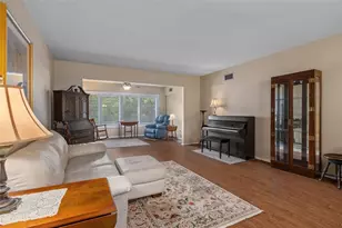 2440 World Pkwy Blvd, Clearwater, FL 33763 - Photo 12