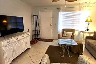 2960 59th Street S, Gulfport, FL 33707 - Photo 4