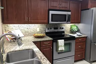 11730 Shipwatch Dr, Largo, FL 33774 - Photo 12